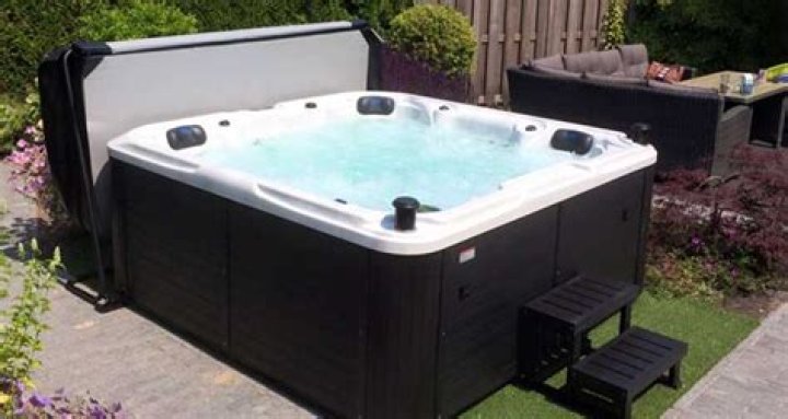 How much does a hot tub cost?
